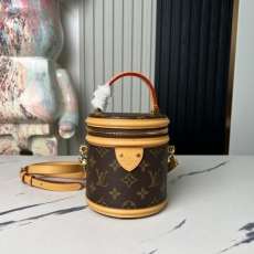 Louis Vuitton Bucket Bags